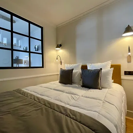 Alfred - Appart-hotel - - Centre Historique 4* Dijon