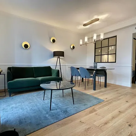 Alfred - Appart-hotel - - Centre Historique Dijon