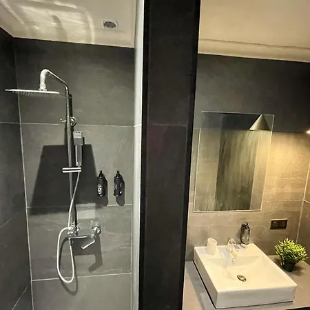 Aparthotel Alfred - Appart-hotel - - Centre Historique