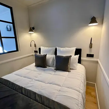 Alfred - Appart-hotel - - Centre Historique