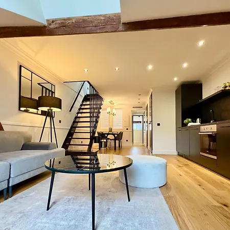 Alfred - Appart-hotel - - Centre Historique Dijon