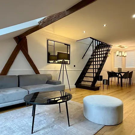 Alfred - Appart-hotel - - Centre Historique 4*