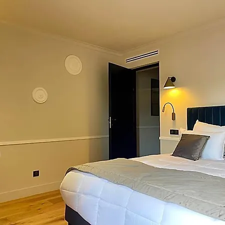Alfred - Appart-hotel - - Centre Historique 4* Dijon