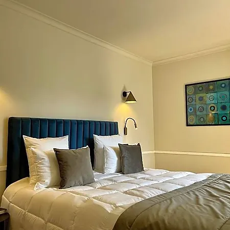 Ξενοδοχείο με διαμερίσματα Alfred - Appart-hotel - - Centre Historique 4*