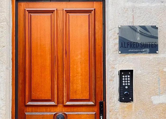 Alfred - Appart-hotel - - Centre Historique