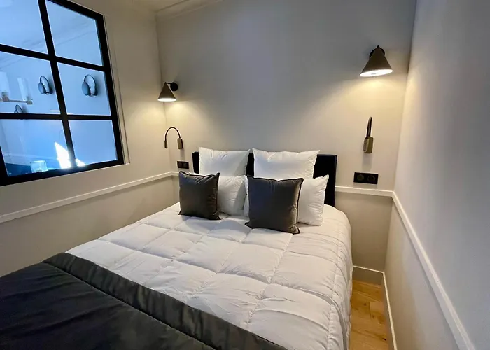 Alfred - Appart-hotel - - Centre Historique